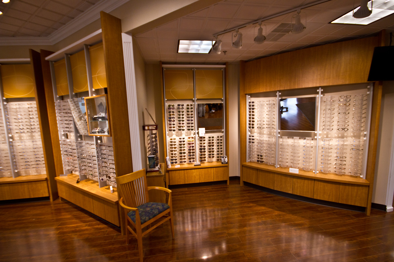 Mainely Eyes Store